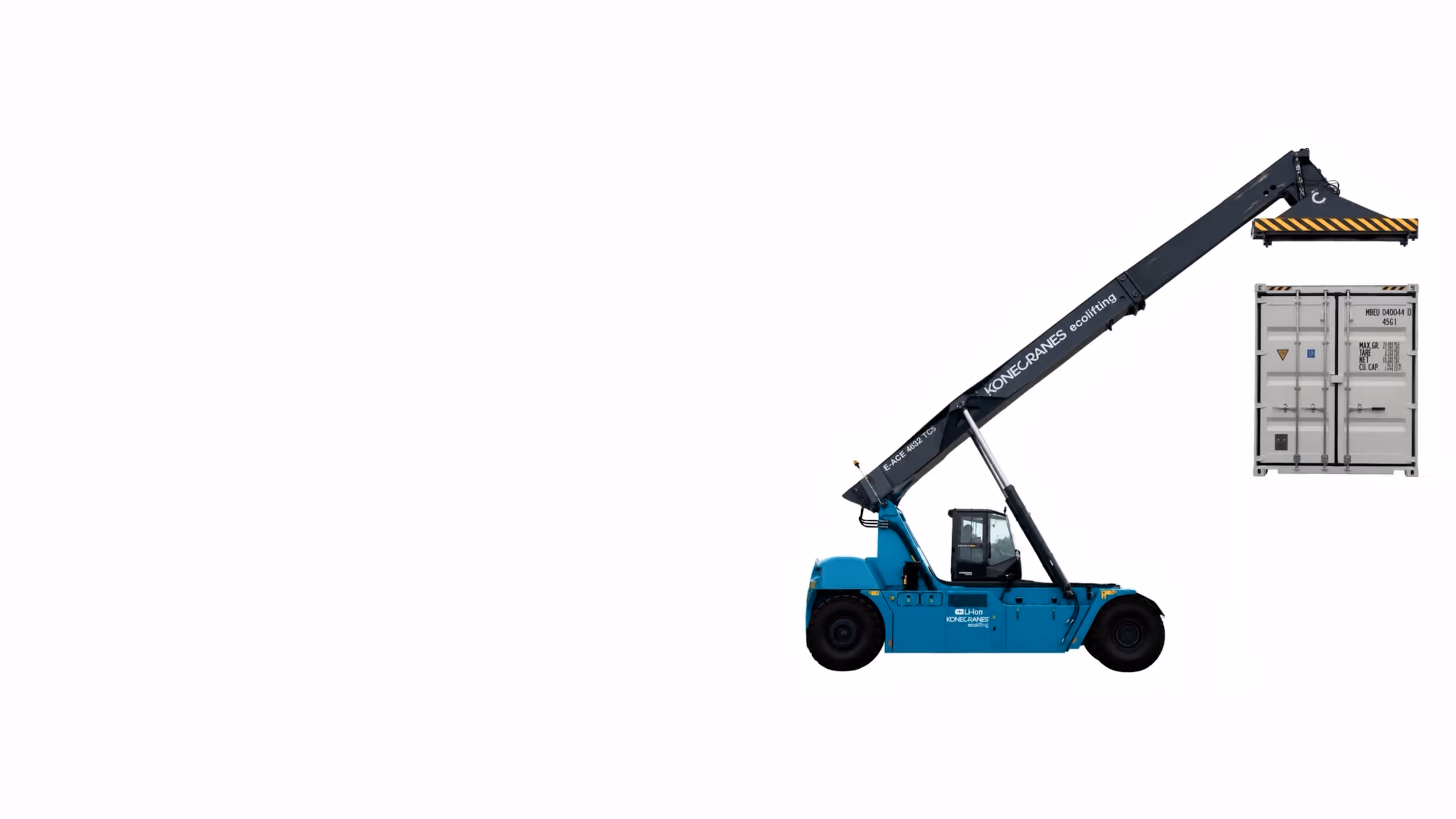 Blauer Konecranes-Reachstacker hebt mit einem ausgefahrenen Arm einen grauen Frachtcontainer an.